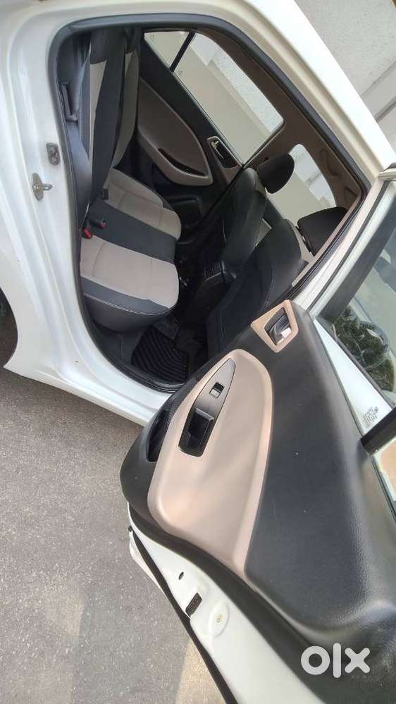 Hyundai I20 Sportz 1.2 Vtvt, 2017, Petrol