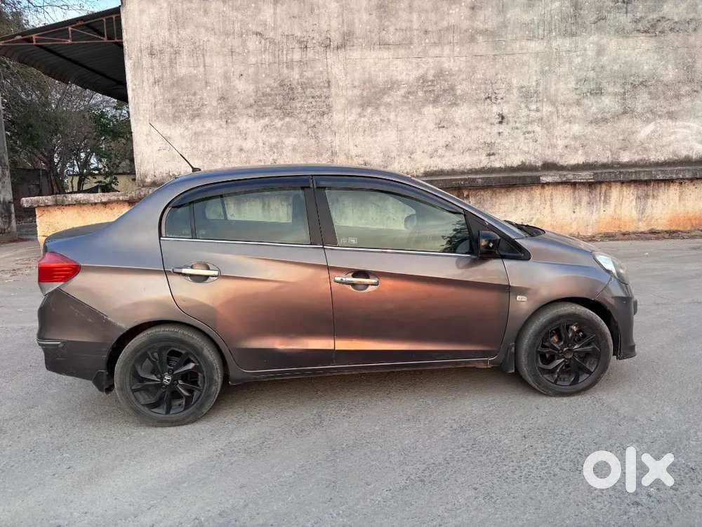 Honda Amaze 2014 Diesel Well Maintained