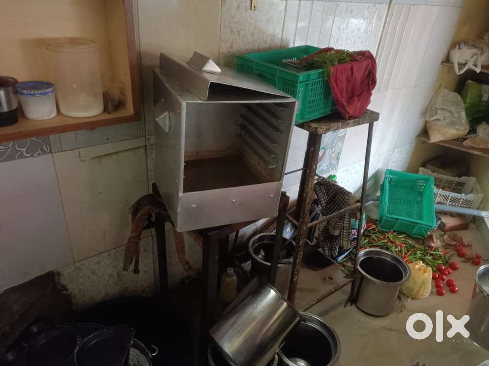 Small scale hotel used kitchen & service items