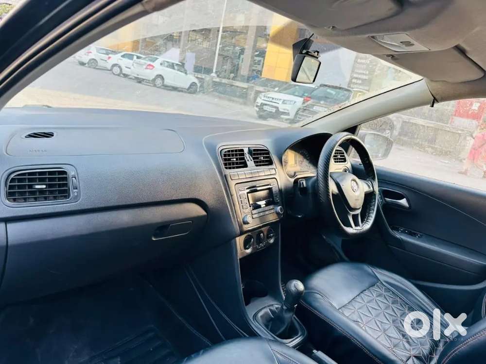 Volkswagen Polo 2015 Petrol 95000 Km Driven