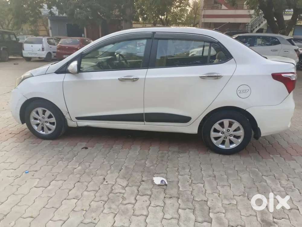 Hyundai Xcent 2017 Diesel Well Maintained