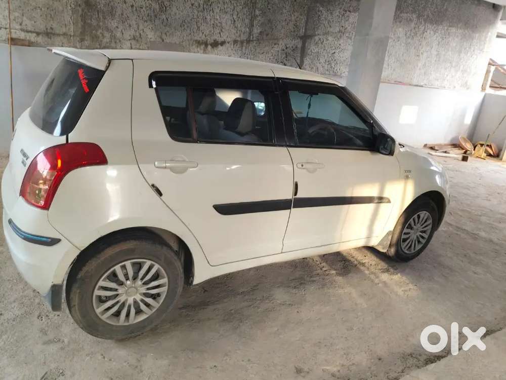 Maruti Suzuki Swift 2011