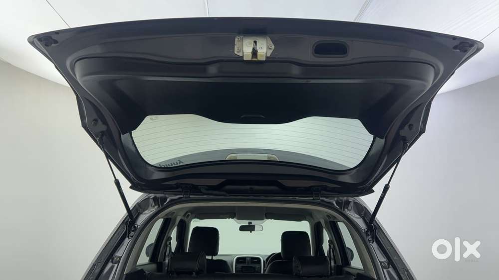 Maruti Suzuki Vitara Brezza 1.5 Vxi, 2022, Petrol