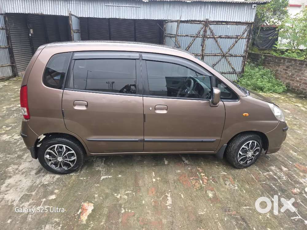Maruti Suzuki Zen Estilo Petrol 2010