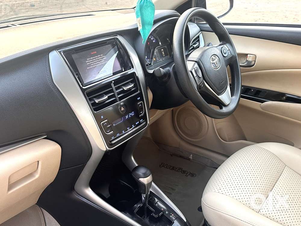 Toyota Yaris G Cvt, 2018, Petrol