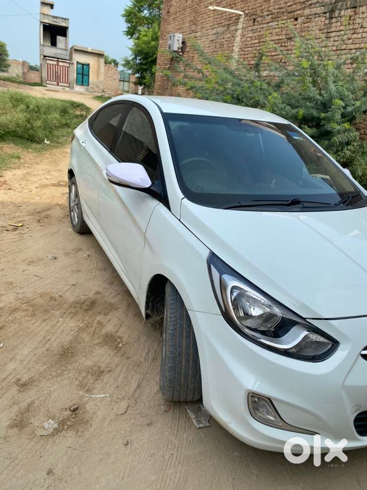 Hyundai Verna Petrol 2012 Year Car