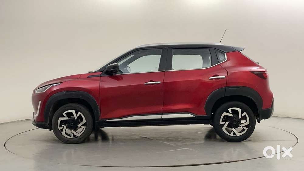 Nissan Magnite 1.0 Xv Premium, 2021, Petrol