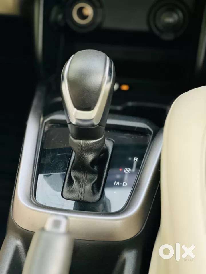 Maruti Suzuki Dzire Zxi Ags, 2025, Petrol