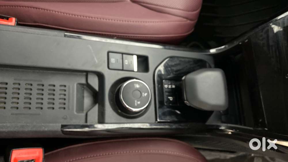 Tata Curvv Accomplished Plus A 1.5 Kryojet Diesel 6mt, 2025, Diesel