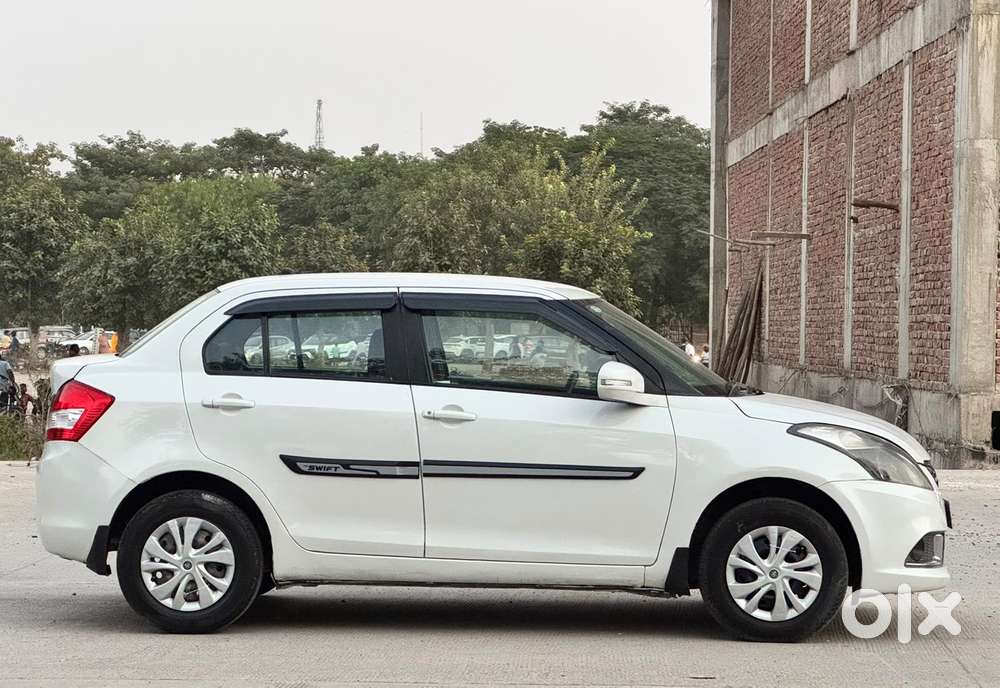 Maruti Suzuki Swift Dzire Vxi(o) Mt, 2017, Petrol