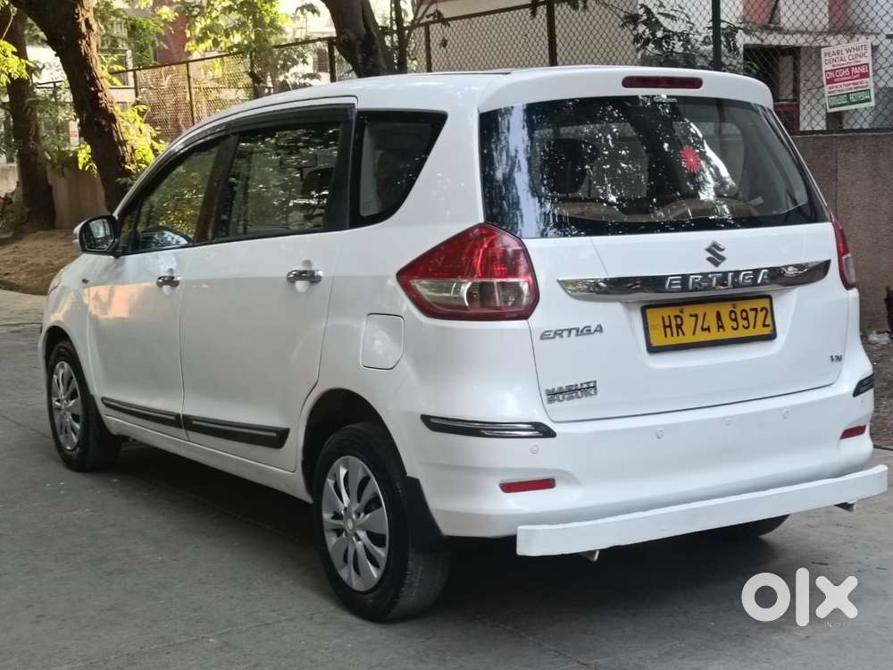 Maruti Suzuki Ertiga 1.4 Vxi Cng Anniversary Edition, 2018, Cng & Hy..