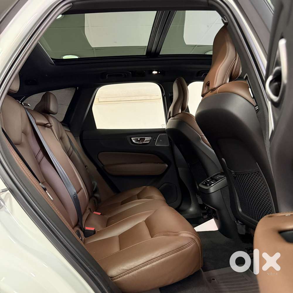 Volvo Xc60 2.0 B5 Ultimate, 2023, Petrol