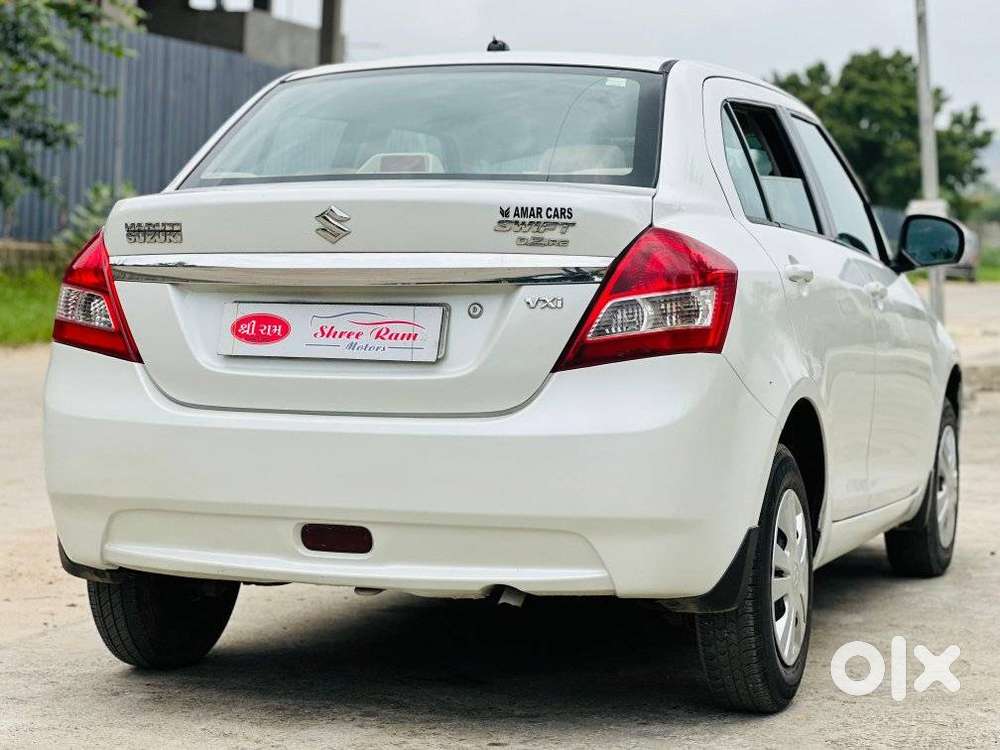 Maruti Suzuki Swift Dzire 1.2 Vxi Bsiv, 2014, Petrol