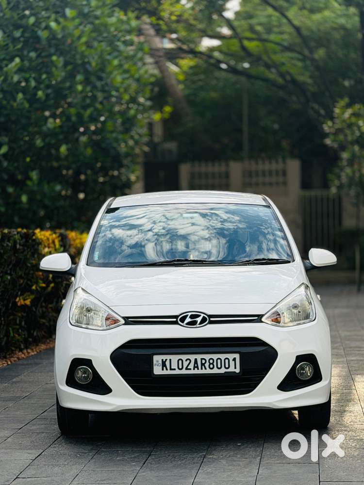 Hyundai Grand I10 Sportz, 2014, Petrol