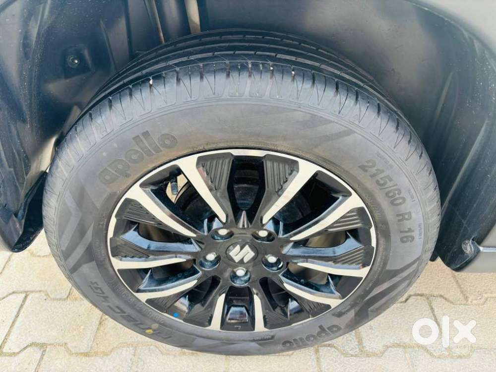 Maruti Suzuki Brezza 1.5 Zxi Plus Smart Hybrid, 2020, Petrol