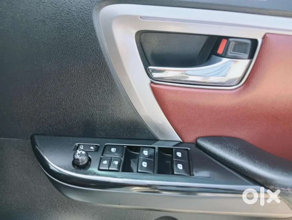 Toyota Fortuner Legender, 2023, Diesel