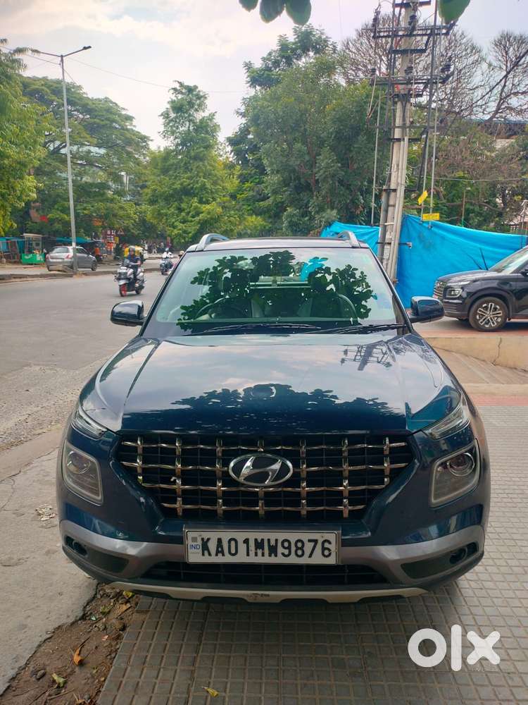 Hyundai Venue S Plus Mt 1.2 Kappa, 2022, Petrol
