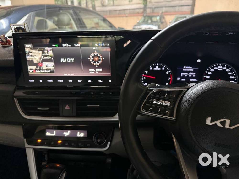 Kia Seltos 2023 Petrol 32500 Km Driven