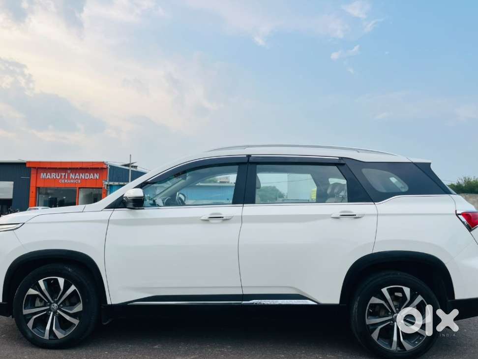 Mg Hector Sharp Pro 2.0 Turbo Diesel Mt Dual Tone, 2023, Diesel