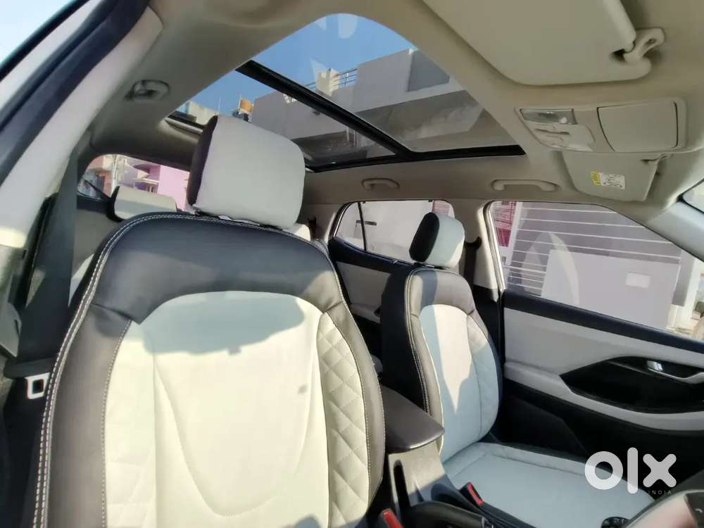 Hyundai New Creta Sunroof Top Hand