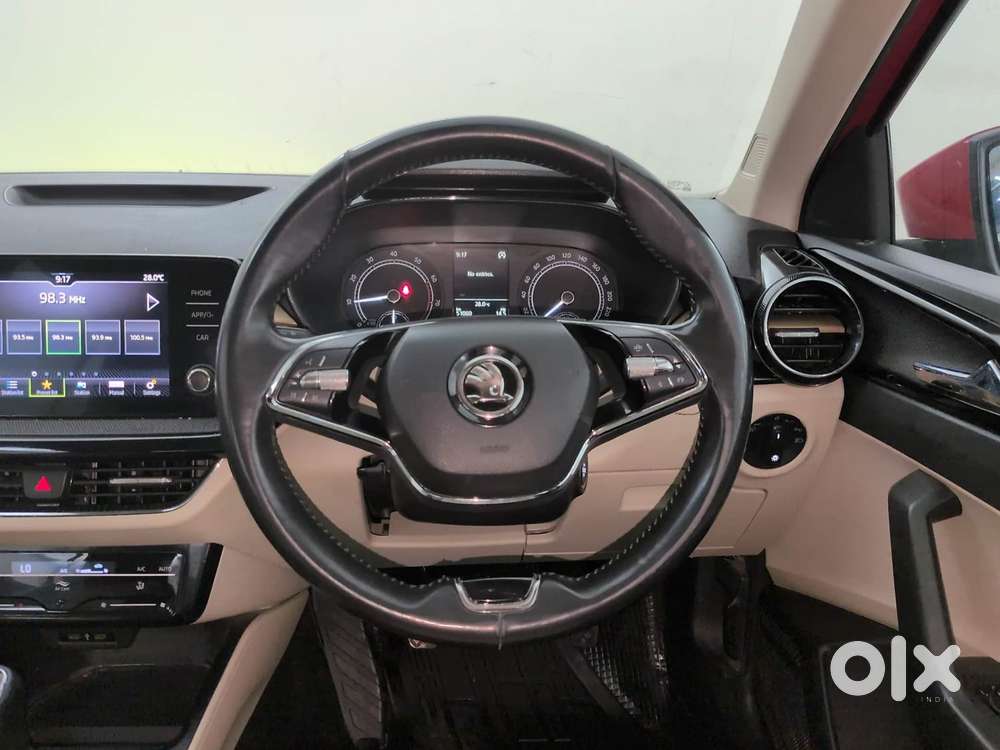 Skoda Slavia Style (non-sunroof), 2022, Petrol