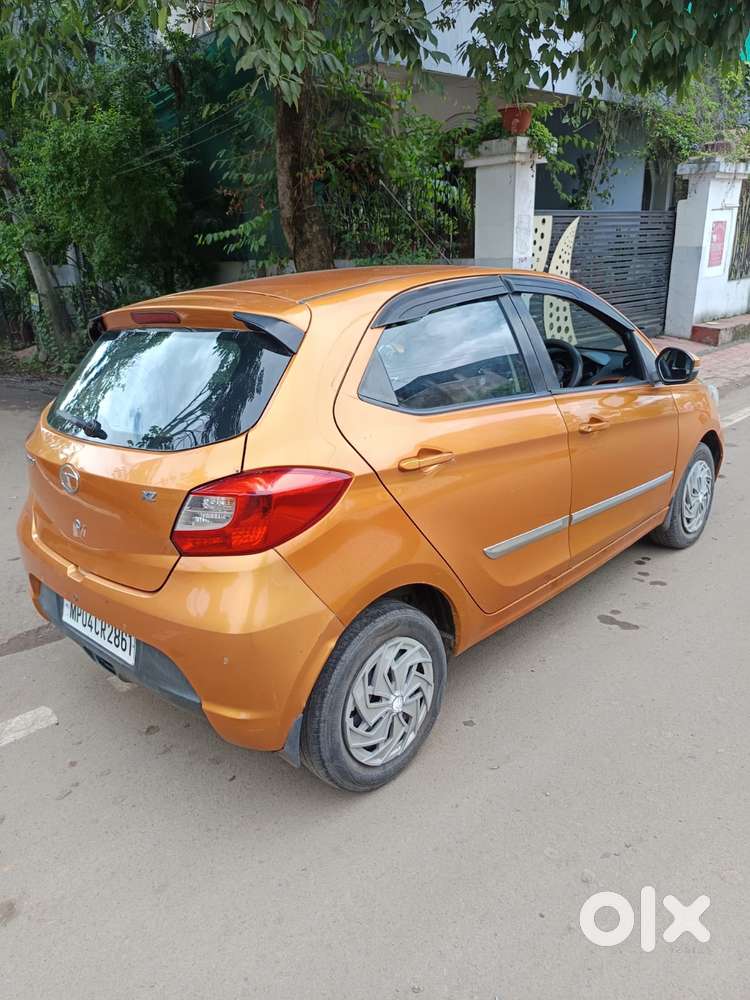 Tata Tiago Xz, 2016, Petrol