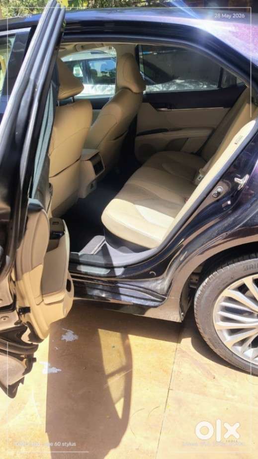 Toyota Camry Hybrid, 2020, Petrol
