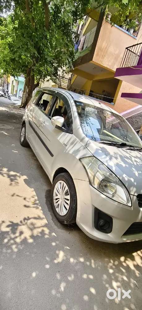 Maruti Suzuki Ertiga 2012 Petrol 76000 Km Driven
