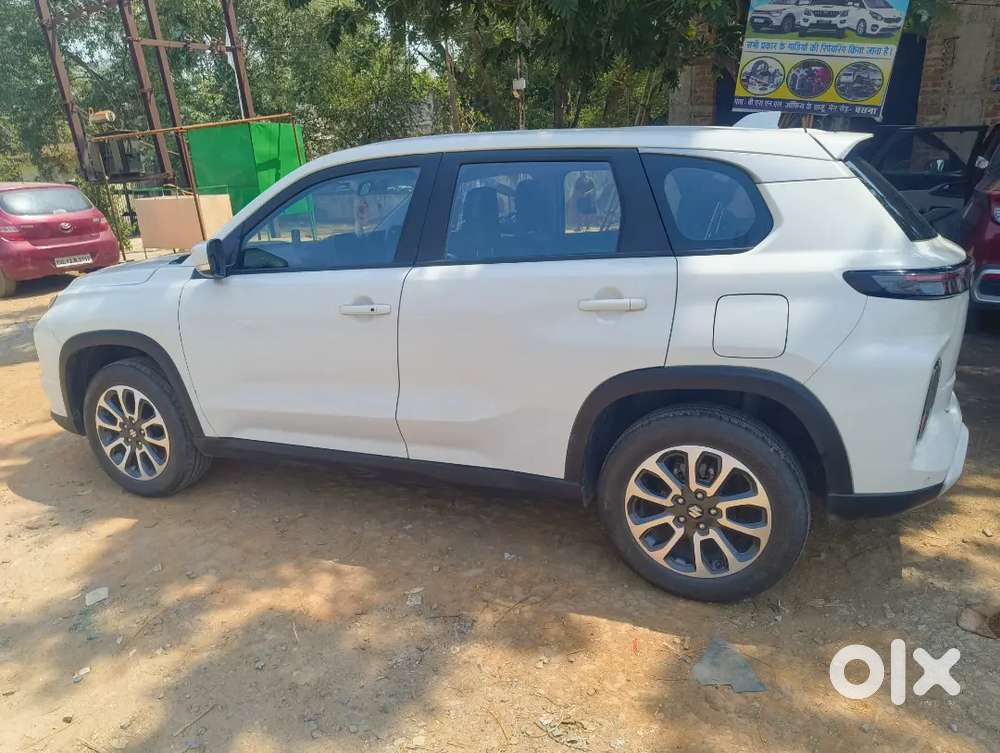 Maruti Suzuki Grand Vitara 2024 Petrol Good Condition