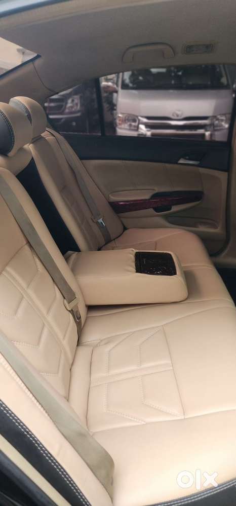 Honda Accord Bulldog Edition 2.4 V-tec At (stock Condition)