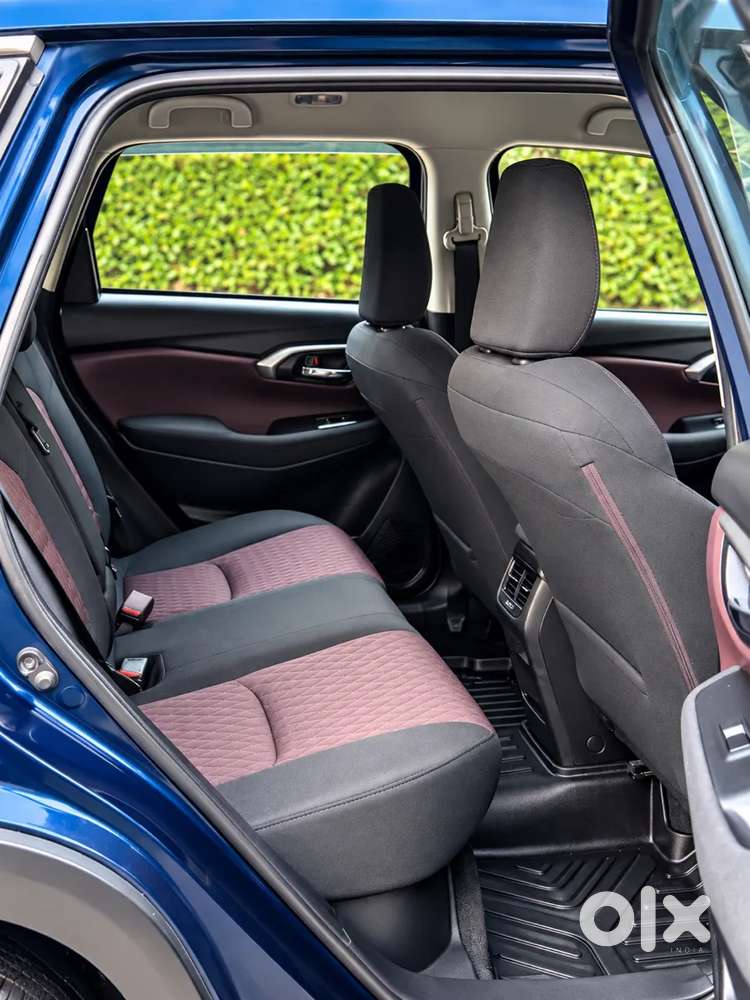 Maruti Suzuki Grand Vitara 1.5 Sigma Smart Hybrid, 2024, Petrol