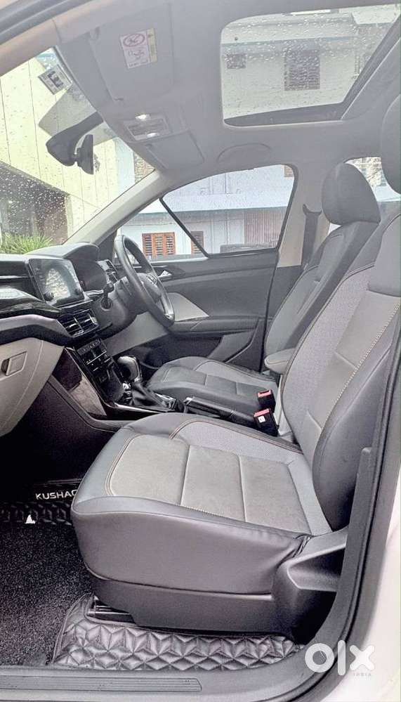 Skoda Kushaq 1.0 Tsi Style At, 2023, Petrol