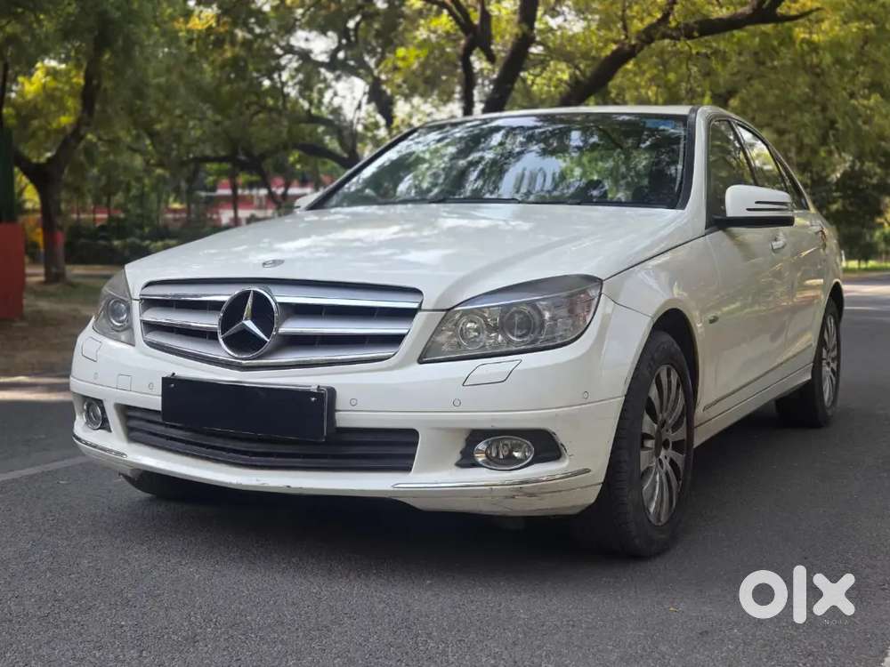 Beautiful Car Awesome Conditions Chilled Ac