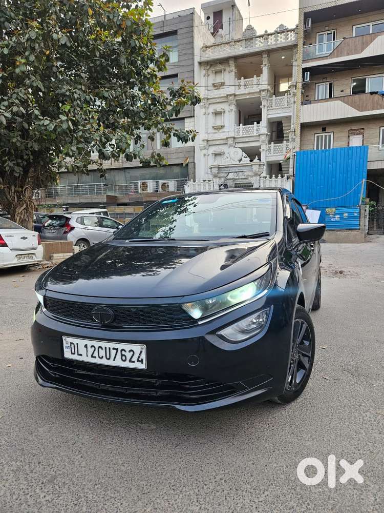 Tata Altroz 1.2 Xz Plus Dark Edition, 2022, Petrol