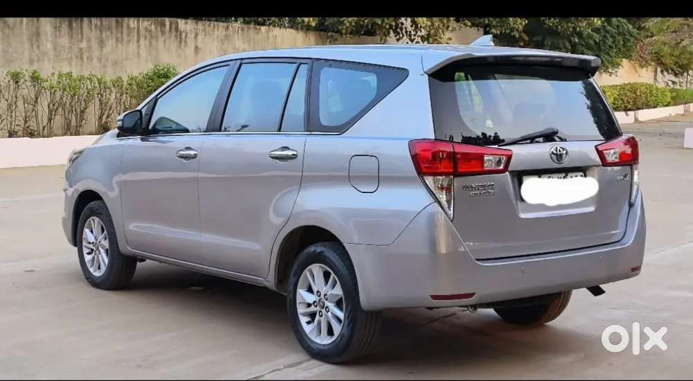 Toyota Innova Crysta 2018 Diesel 93000 Km Driven
