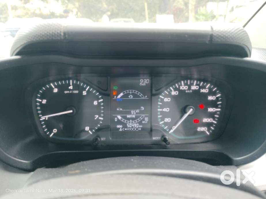 Tata Altroz Xz, 2022, Petrol