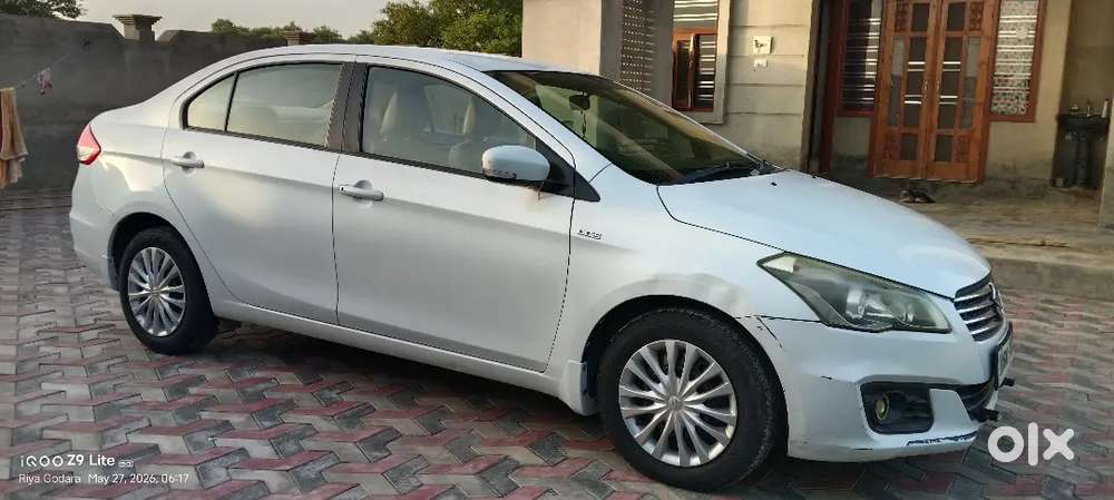 Maruti Suzuki Ciaz 2015 Diesel 124000 Km Vdi+ Shvs Hybrid