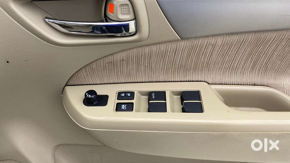 Maruti Suzuki Ertiga 2012-2015 Vxi Cng, 2015, Cng & Hybrids