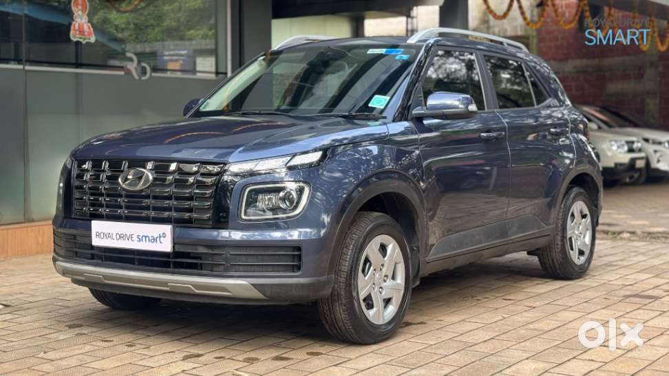Hyundai Venue, 2022, Petrol