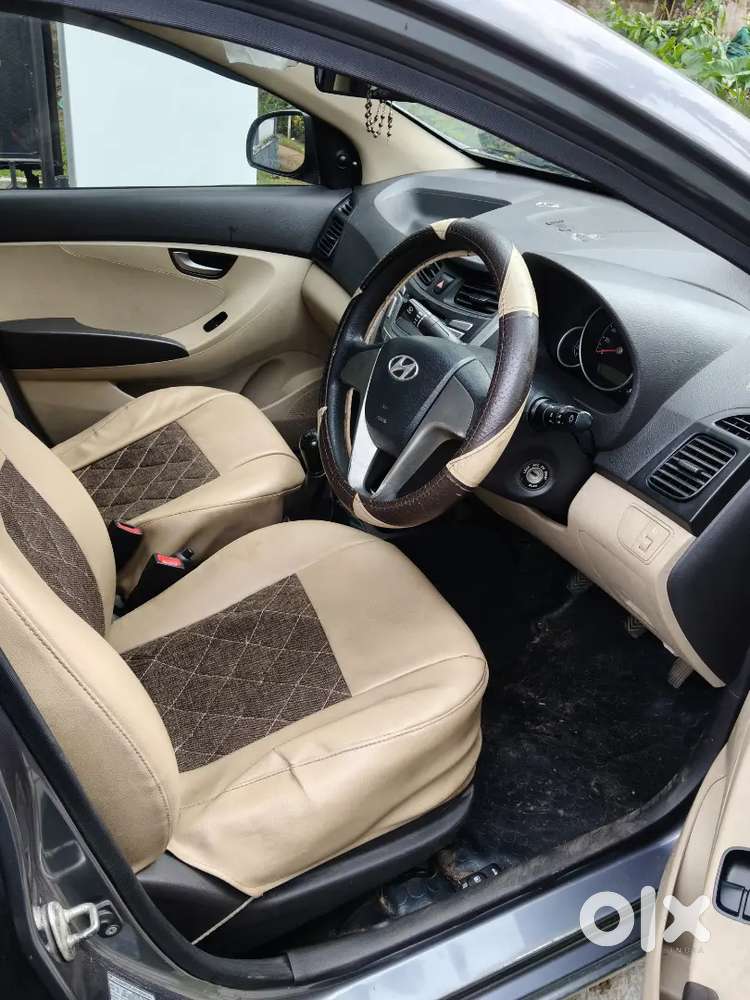 Hyundai Eon Sportz 2011