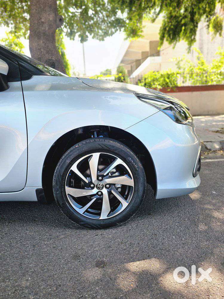 Toyota Glanza V Cvt, 2024, Petrol