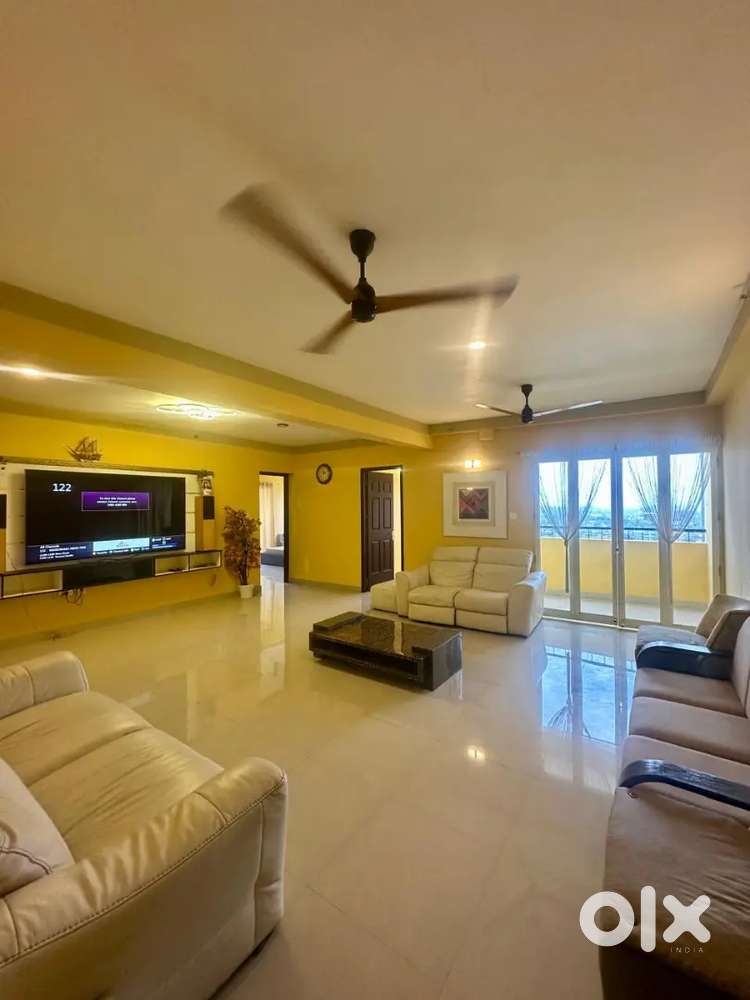 4BHK+ in Kakkanad