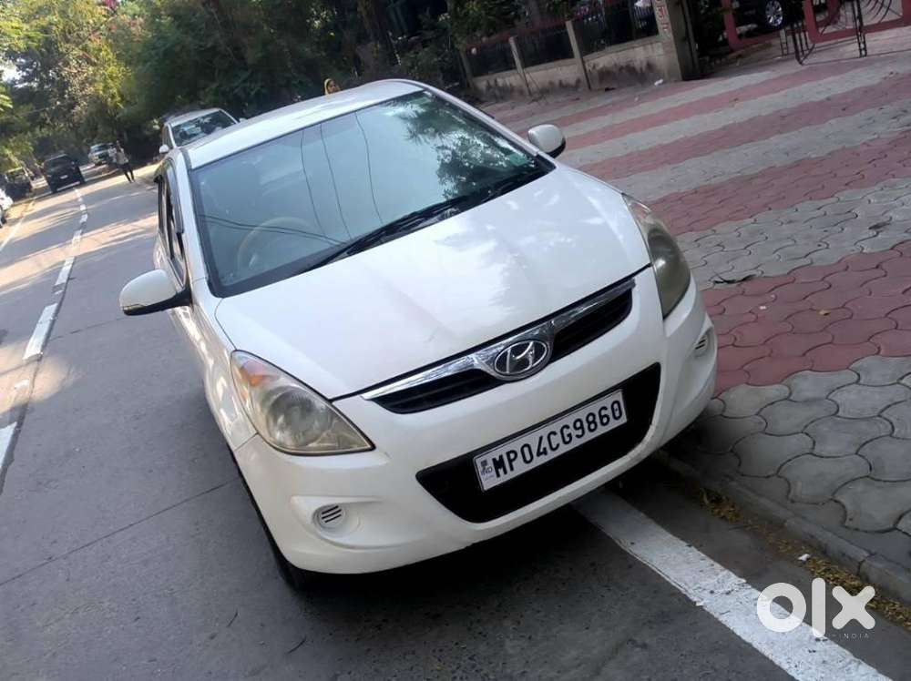 Hyundai I20 2015-2017 Sportz Option 1.4 Crdi, 2011, Diesel