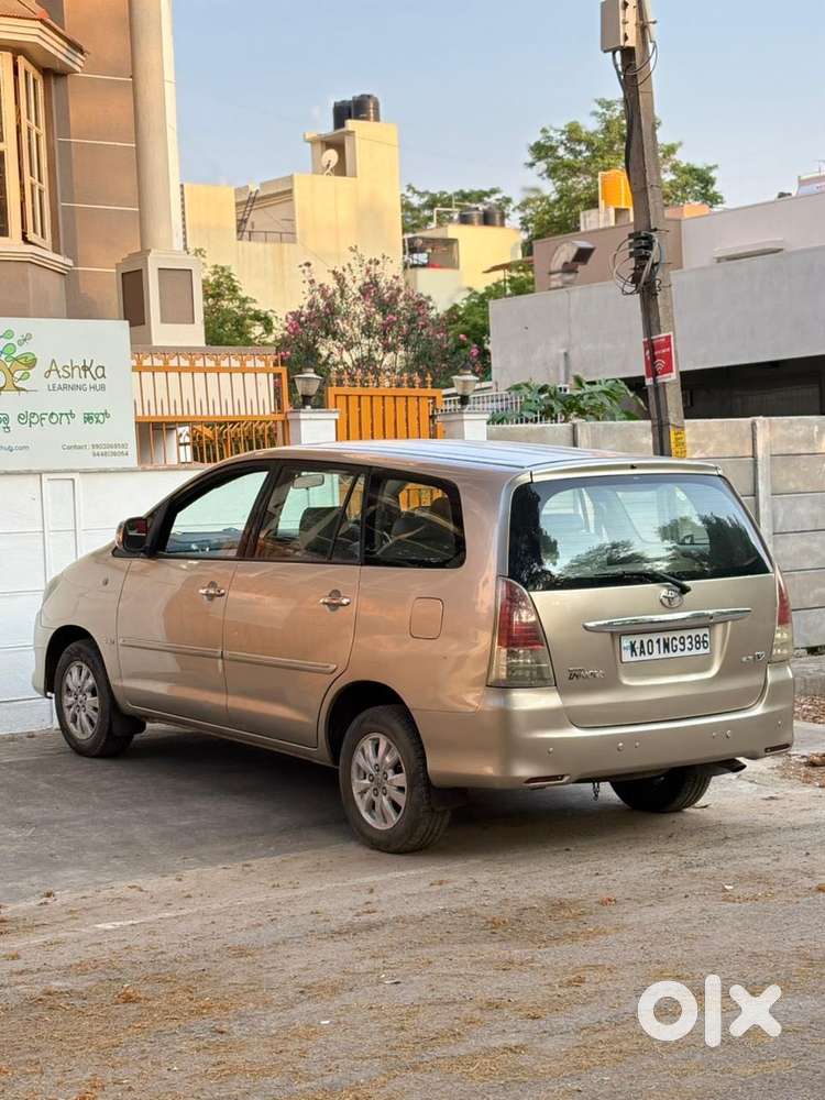 Toyota Innova 2.5 V 7 Str, 2000, Diesel
