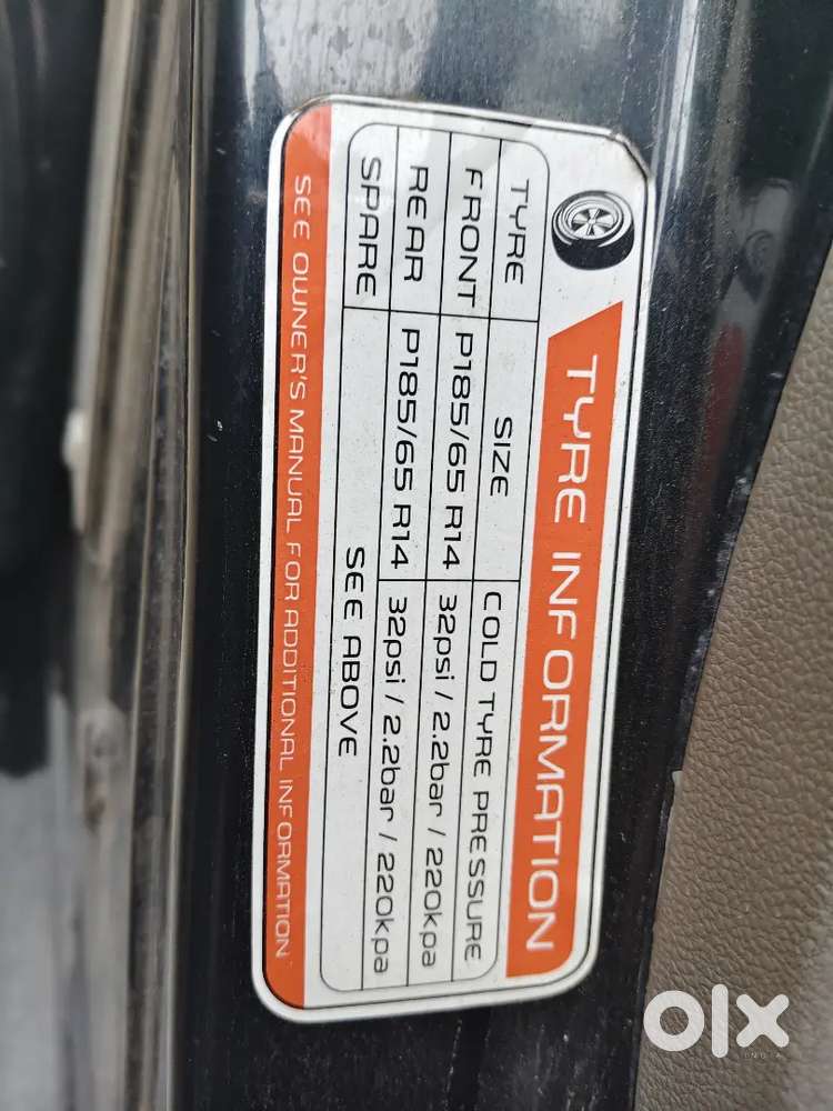 Mahindra Kuv 100 2016 Petrol 70000 Km Driven