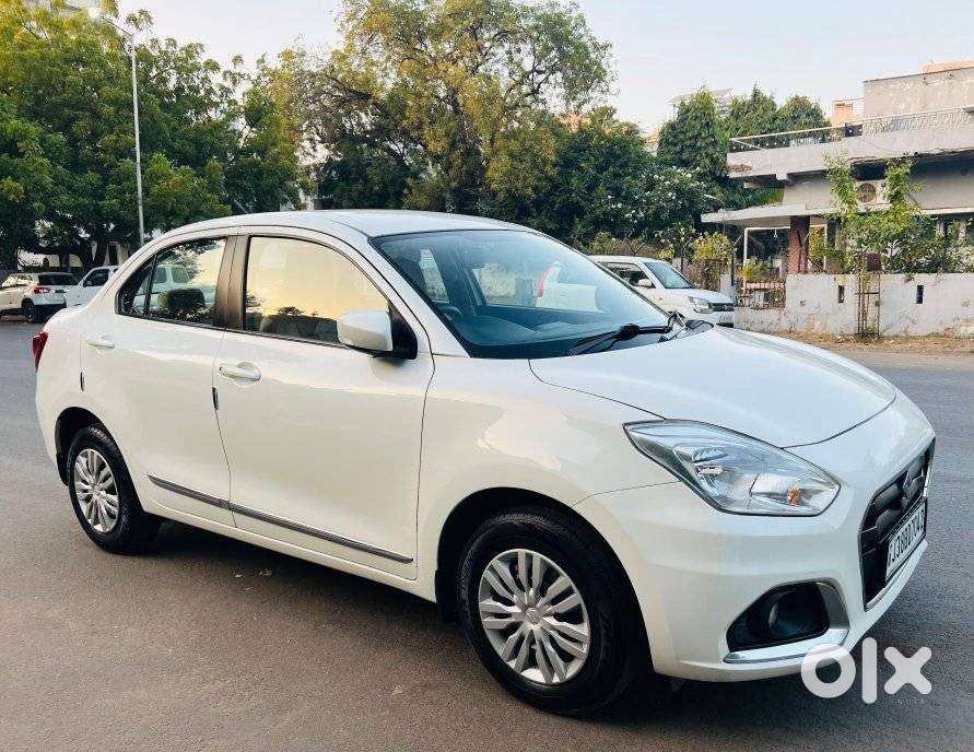 Maruti Suzuki Swift Dzire Vxi(o) Amt, 2022, Petrol