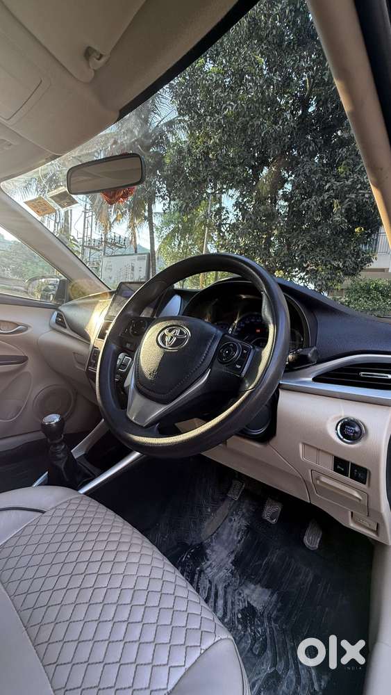 Toyota Yaris G Optional, 2021, Petrol