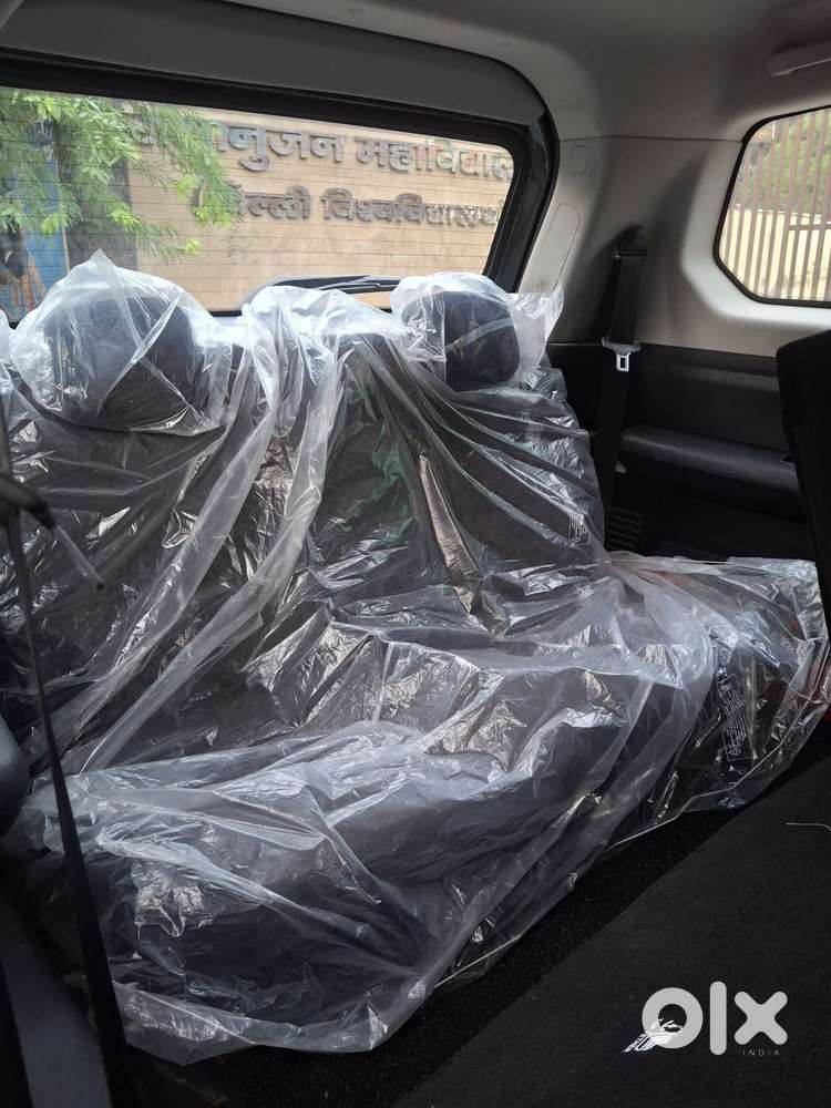 Mahindra Scorpio N Z4 Petrol Mt 7 Str, 2024, Petrol