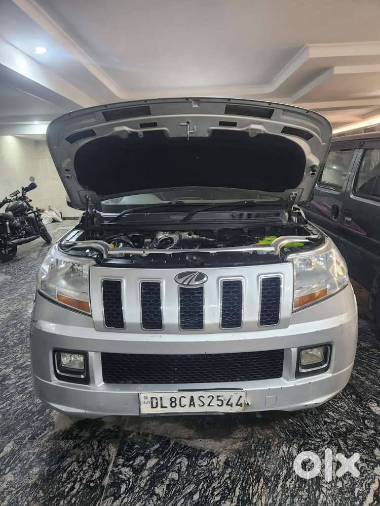 Mahindra Tuv 300 Mhawk100 T8 Amt, 2017, Diesel