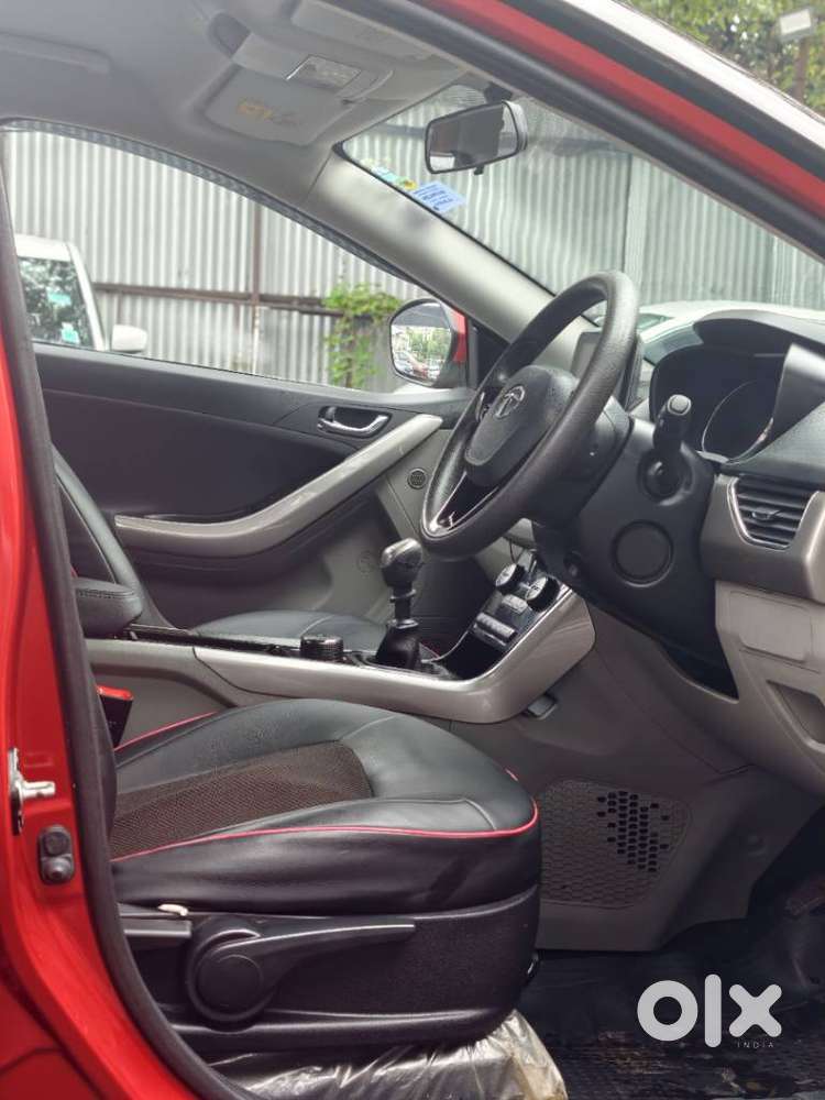 Tata Nexon 1.2 Revotron Xz Plus, 2019, Petrol
